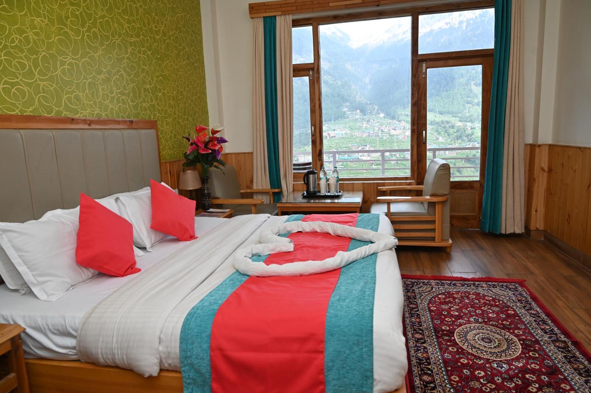 Hotel Seven Hills Manali Eksteriør bilde